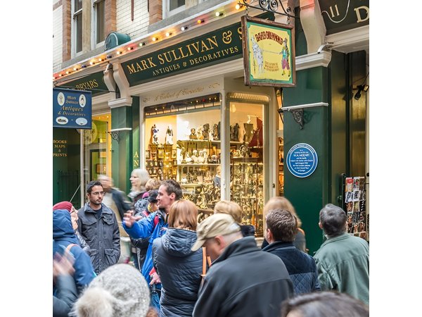 Secret Walking Tour of Central London