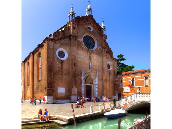 Private Tour: Venice Rialto Market, San Polo and Frari Church Walking Tour