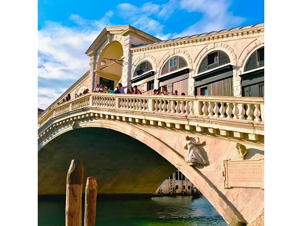 Walking Tour of Venice from St. Mark's Square to Rialto