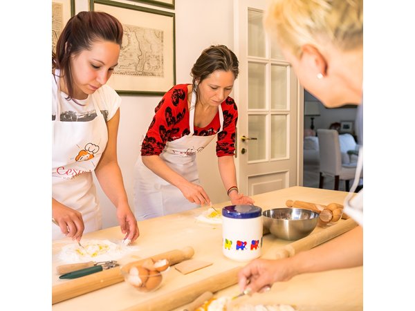 Private Cooking Class at a Cesarina's Home in Reggio Calabria