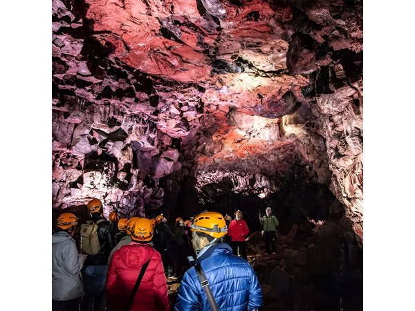 Reykjavik: The Lava Tunnel and Golden Circle Small-Group Tour