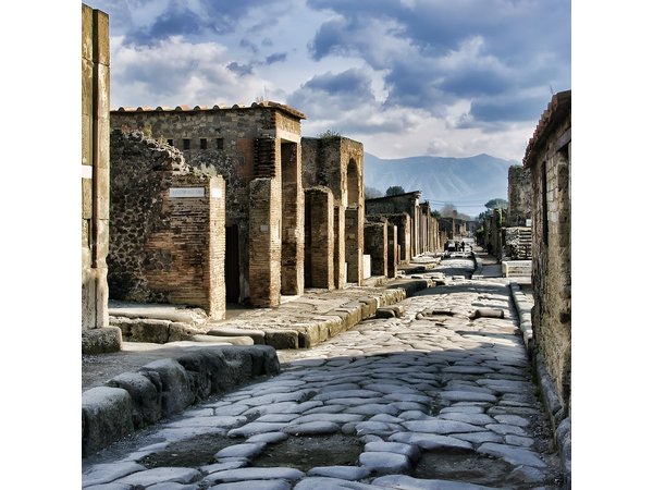 Pompeii, Positano & Amalfi Coast Private Day Tour from Rome