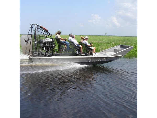 Small-Group Bayou Airboat Ride with Transport from New Orleans