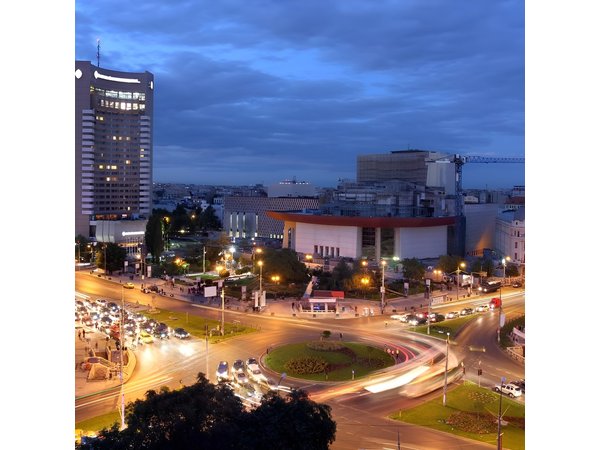 Bucharest Evening Tour and Traditional Dinner - 3 hours