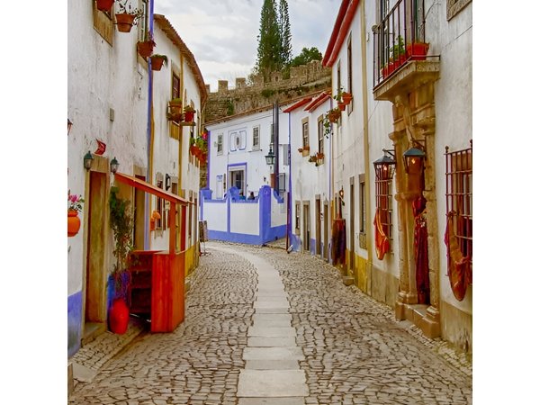 Faith and Heritage: Fátima Batalha Nazaré and Óbidos Private Tour from Lisbon