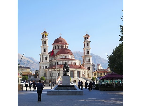 Daytrip to Korce "Little Paris" & Pogradec in Lake Ohrid