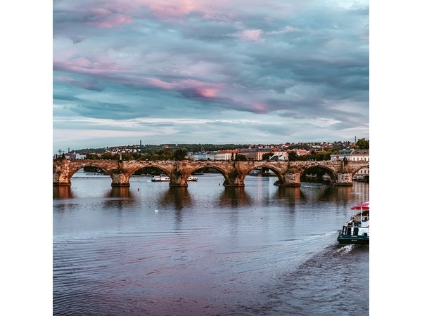 VIP Prague food and cultural tour - 6 hours fairytale experience