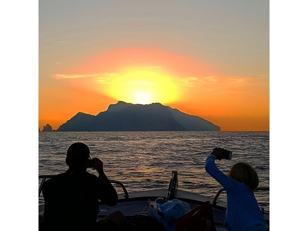 Sunset Boat Tour from Sorrento