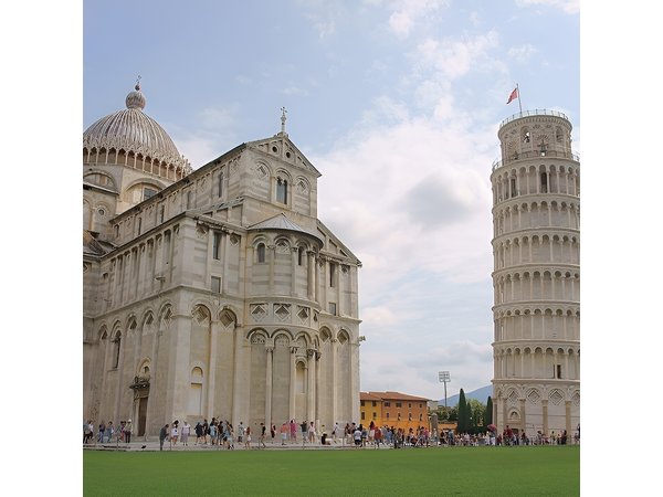 Private Day Trip from Florence to Pisa, Lucca and Vinci