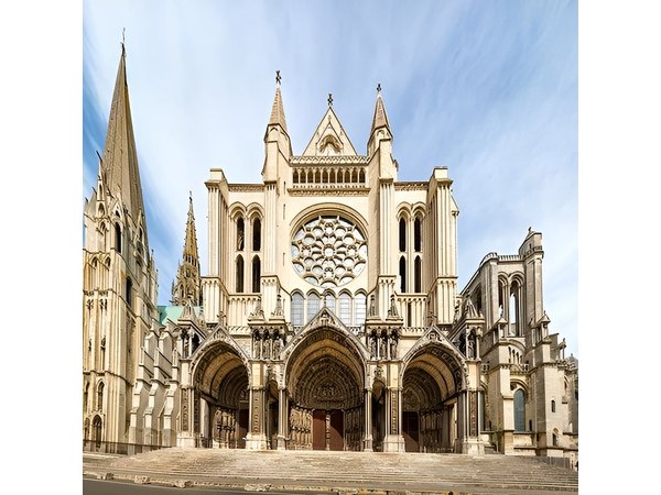 Versailles and Chartres Private Day Tour from Paris