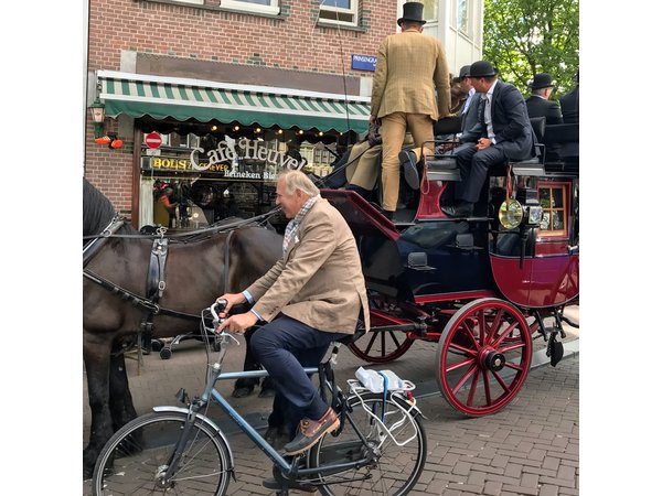 Private tour: Your own Amsterdam: walk through the old city