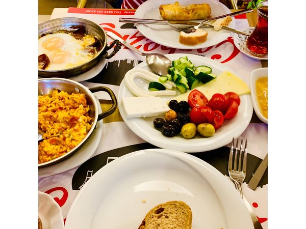 Two Continents Istanbul Food Tour - Private and Guided