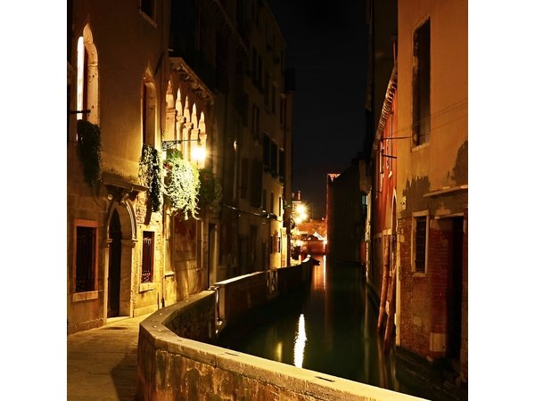 Venice by Night: Highlights & Hidden Gems Tour