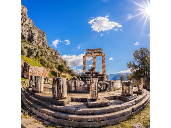 Delphi Day tour for groups from Athens