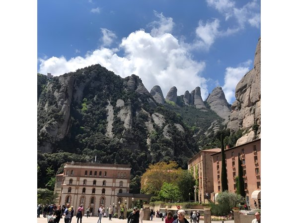 Montserrat Private Tour from Barcelona with Pick-up
