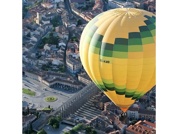 Hot Air Balloon over Segovia with Optional Transfers from Madrid
