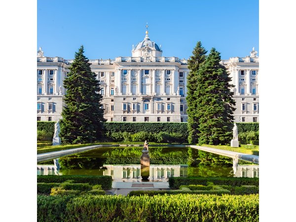 Royal Palace Skip-the-Line Ticket and Guided Tour in Madrid