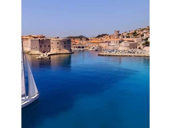 Luxury Private Sailing from Dubrovnik: Day & Multiday Tours