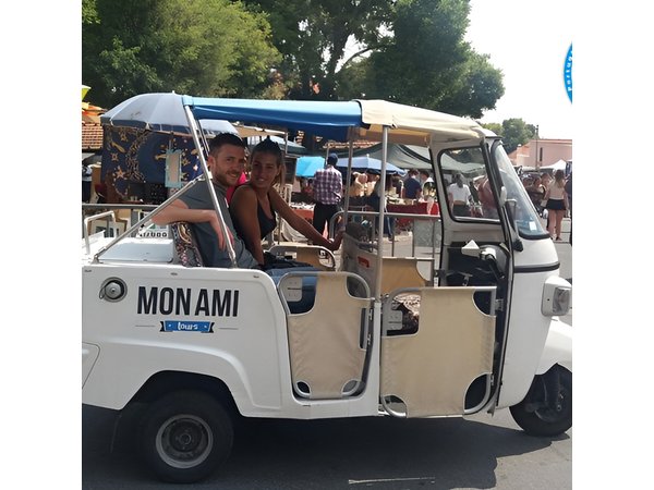 Mon Ami Vadio - Lisbon Old City Private Tuk Tuk Tour