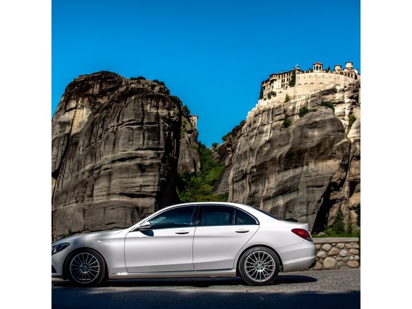 Meteora daytrip private tour for groups from Athens