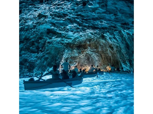 Half Day Private Boat Tour of Capri