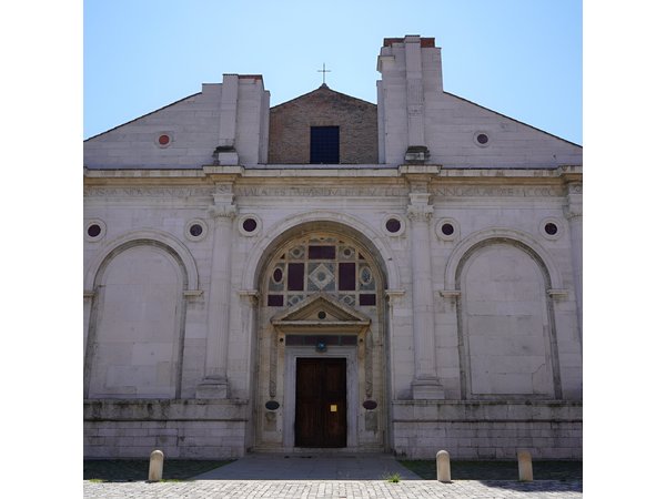 Private Walking Tour of the City of Rimini