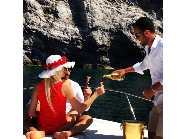 Private full day tour by boat along Positano and Amalfi