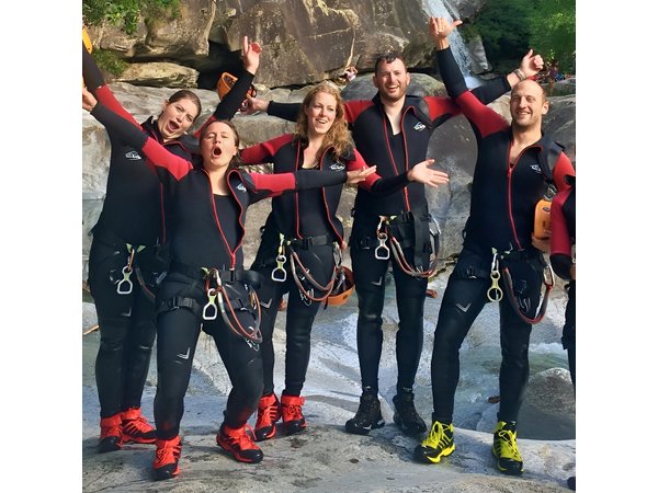 Fun and Adventure - Best beginner canyoning near Bellinzona
