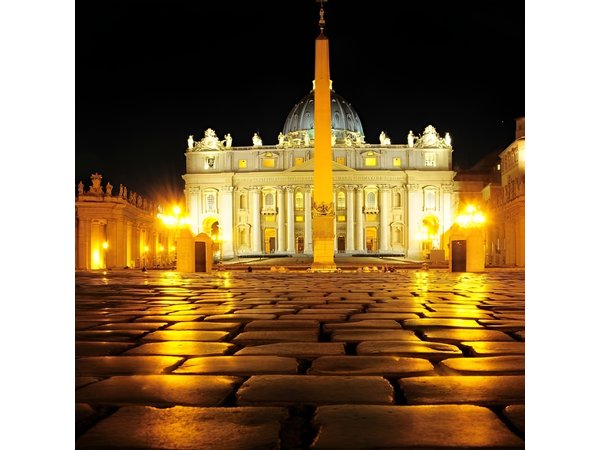 Romantic Rendezvous: Private Night Tour of Rome with Chauffeur