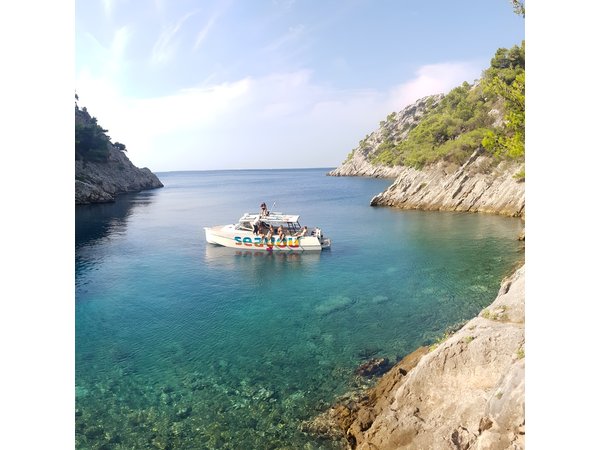 Private Blue Lagoon and Hidden Bays tour from Split & Brac for 12