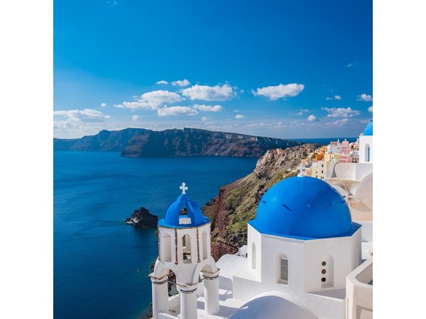 8-Day Tour in Delphi, Meteora & Tour in Santorini from Athens