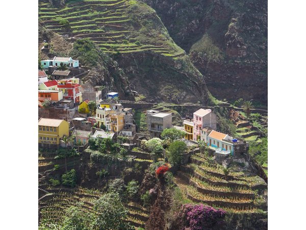 Santo Antão: Hike Ponta do Sol - Fontainhas - Cruzinha