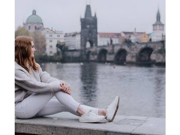 Prague Photo Walk Tour (Family, Couple, Solo)