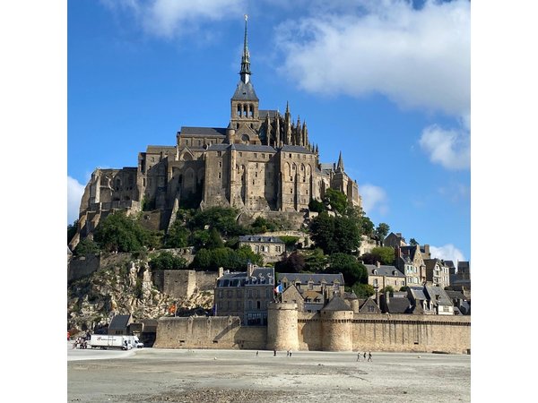 Private Mont Saint-Michel, Normandy D-Day Express trip from Paris