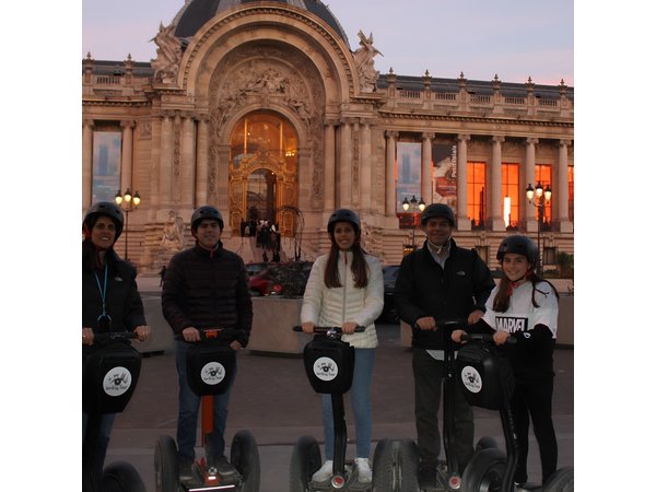 Special offer family&friends Segway tour Paris
