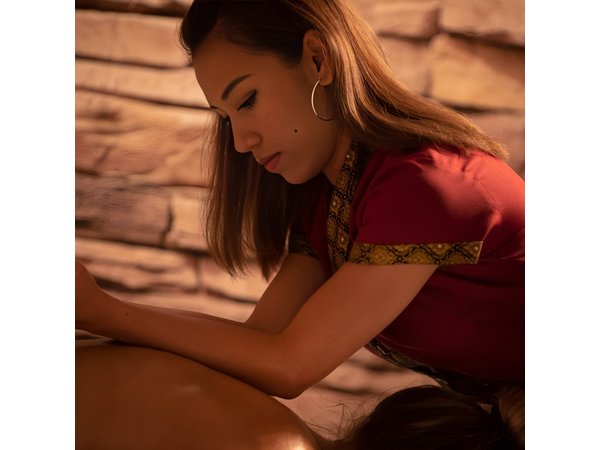90 min Thai-Bali Fusion Massage at THAI SPA MASSAGE BARCELONA