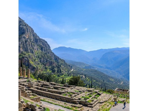 Delphi Private Day Tour from Athens