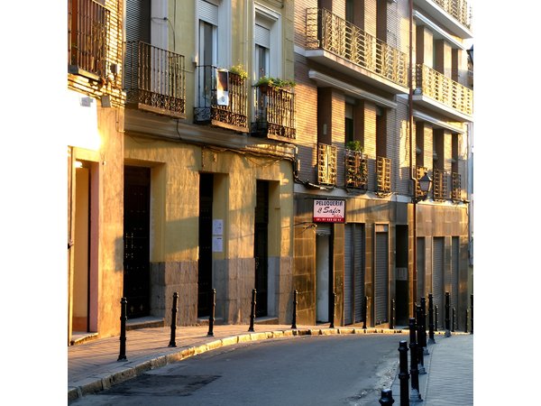Lavapiés: The most multicultural neighbourhood of Madrid, Private Walking Tour