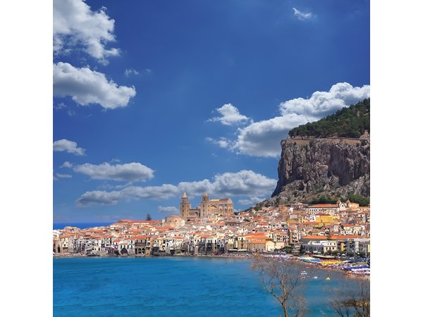Palermo: Medieval castles of Caccamo & Cefalù. Small Group Tour