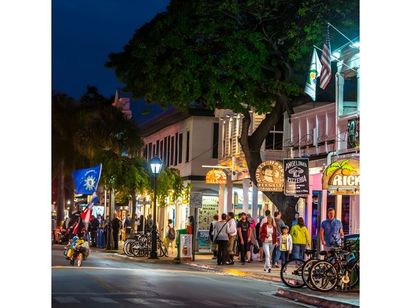 Key West Haunted Pub Crawl Walking Tour