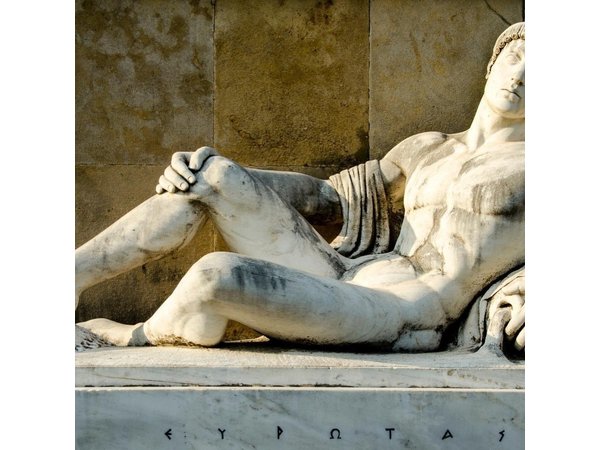 Thermopylae and Delphi Private Full-Day Tour from Athens