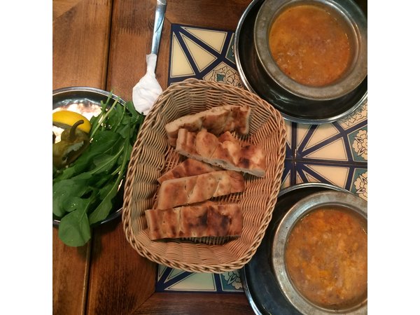 Food Tour in Istanbul with Local Guide
