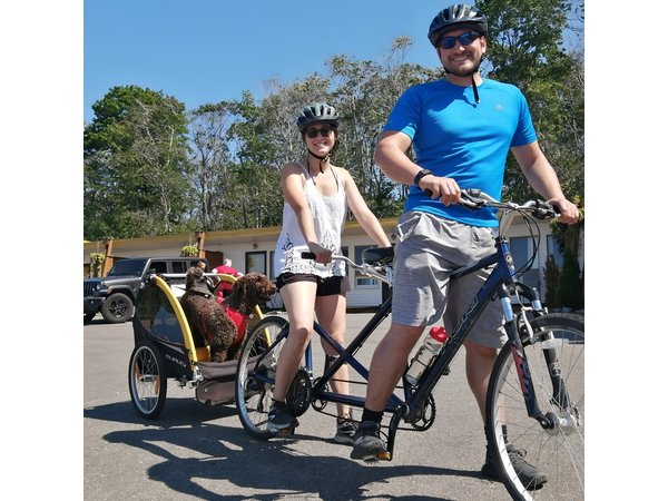 Quebec City - Tandem Bike Rental on Ile d'Orléans