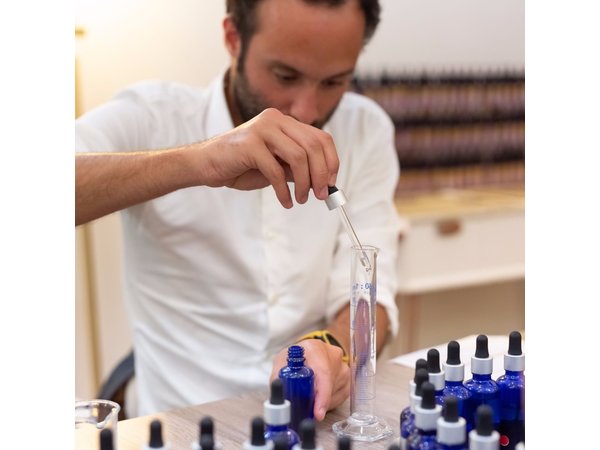 Perfumed Discovery Workshop 50mL in Paris