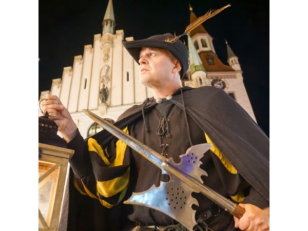 Medieval city tour with night watchman in Munich in German