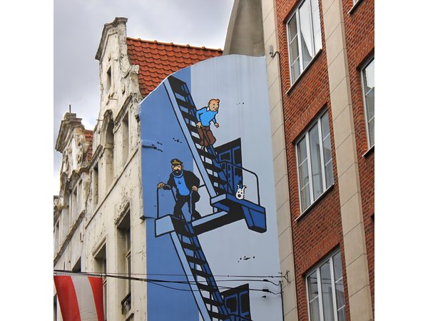 Brussels "Land of Comics": Street Art & Walking Tour