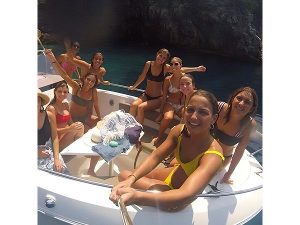 Private Speedboat Guided Tour: Explore the best of Dubrovnik Islands