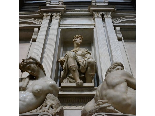 Guided Medici Tour Florence: Discover Mysteries & History