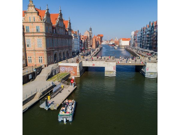 Cruises on the Motlawa River by a luxury catamaran - Gdańsk from the water side