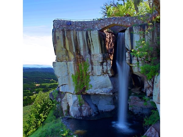 Ruby Falls and Rock City Daytrip from Nashville